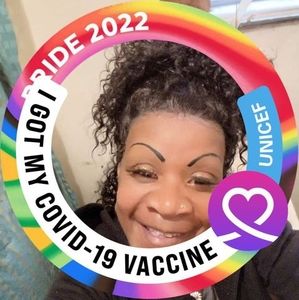 Meet your Posher, Gloria